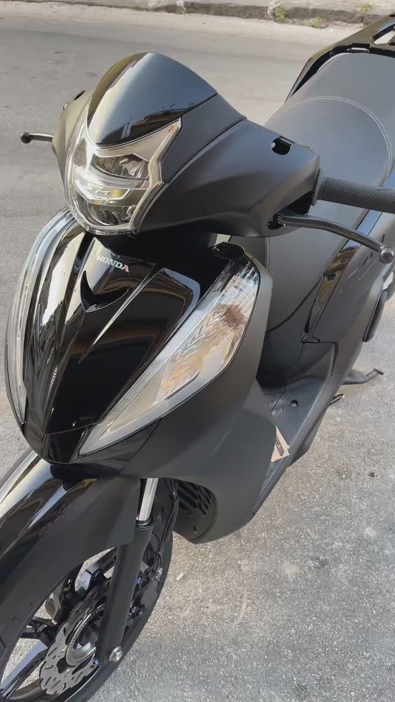 Emblema sh 300 abs effetto carbon fiber